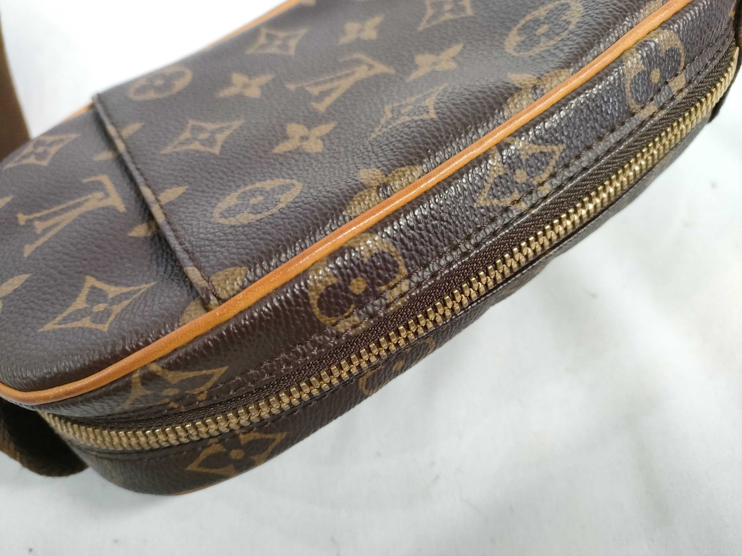 LOUIS VUITTON Monogram Pochette Ganju Monogram Shoulder Bag