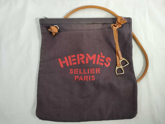 HERMES Aline MM Shoulder Bag