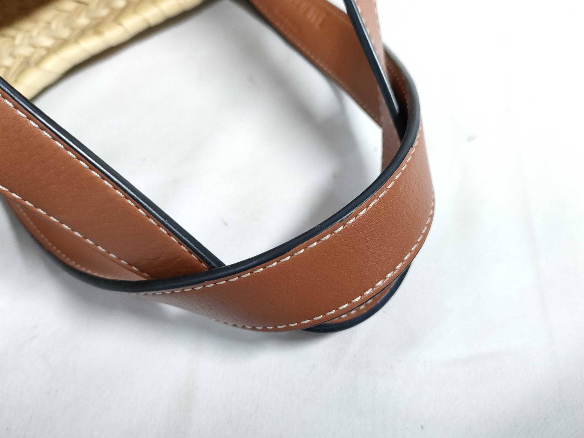 LOEWE Anagram Basket Medium Raffia and Leather Basket Bag Beige and Brown Cloth Bag Handbag