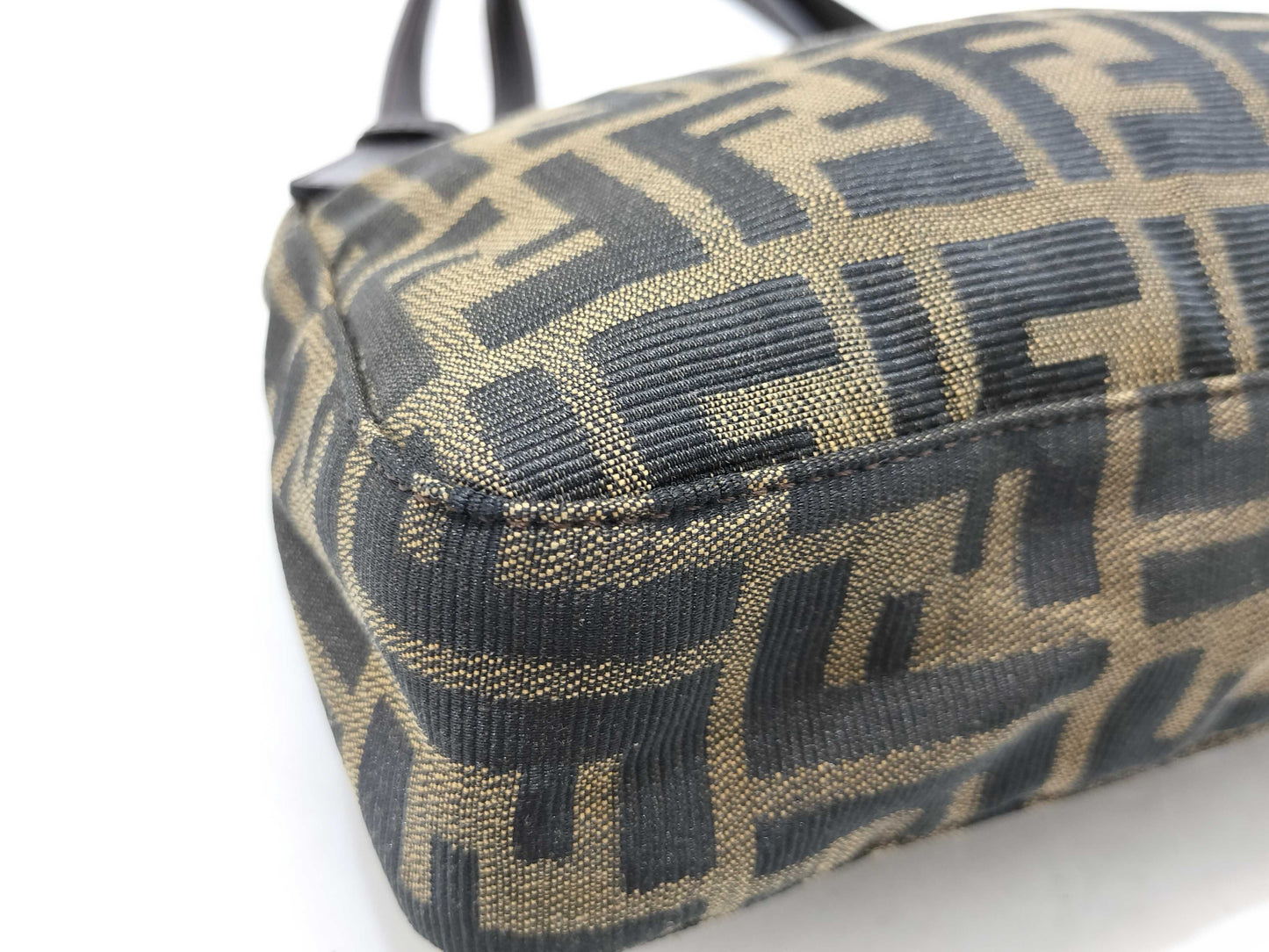 FENDI Zucca pattern Mamma Bucket Zucca handbag