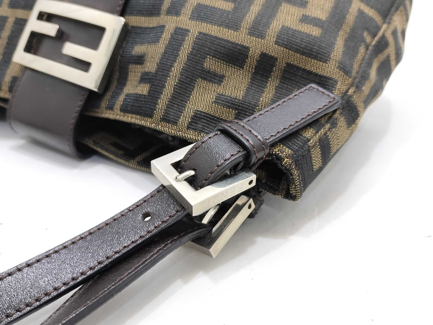 FENDI Zucca pattern Mamma Bucket Zucca handbag