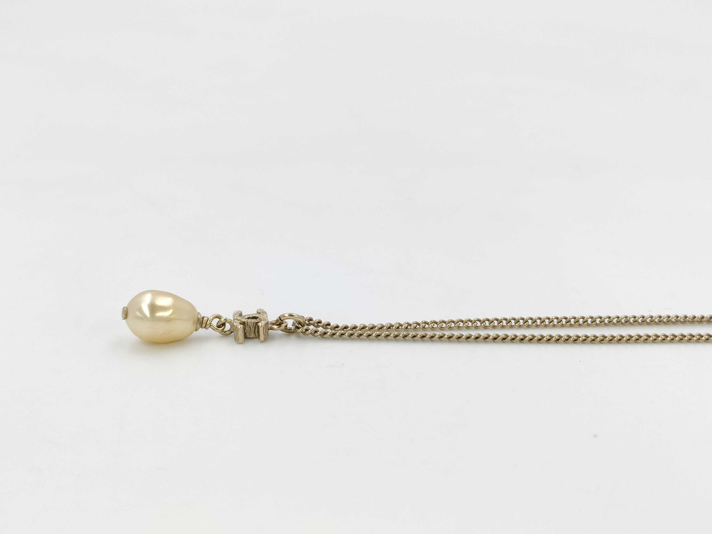 CHANEL Coco Mark Pearl B12C Necklace