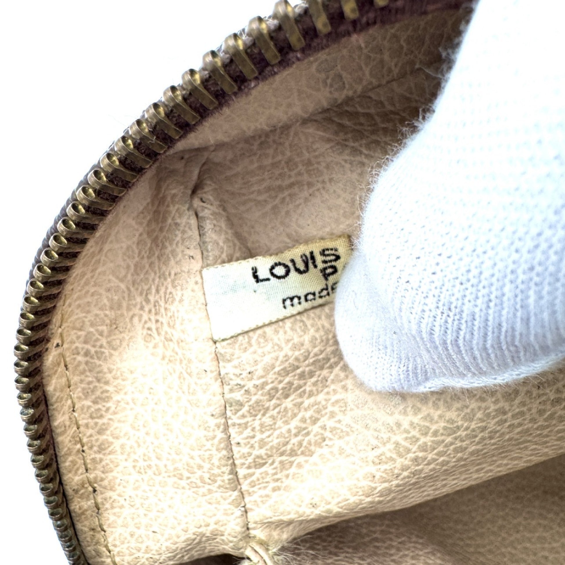 LOUIS VUITTON Monogram True Toilet Pouch