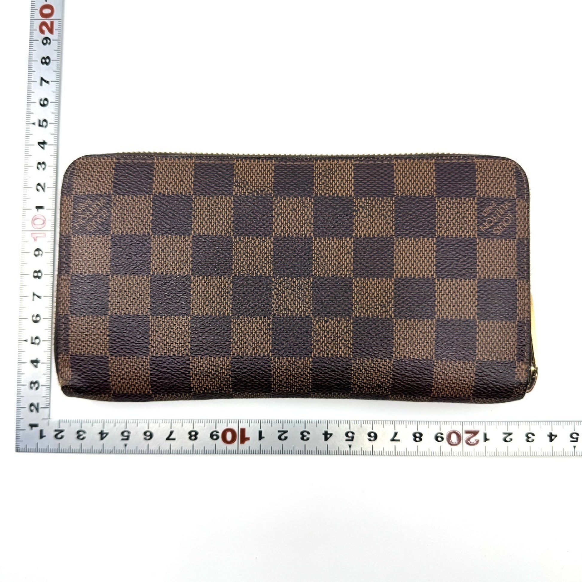 LOUIS VUITTON Damier Zippy Wallet