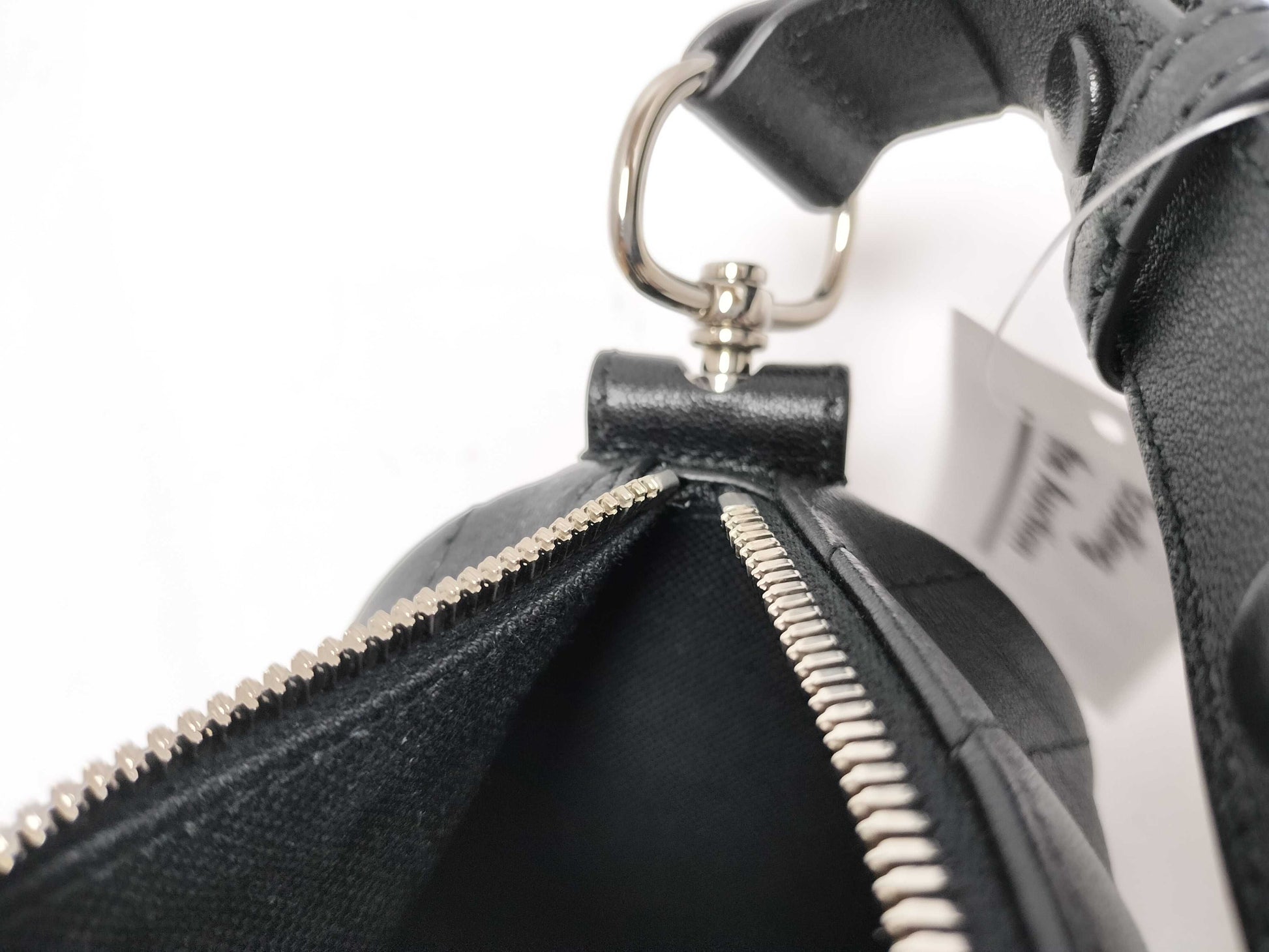 Unused GUCCI Blondie 760170 GG Charm Hand Leather Black Shoulder Bag