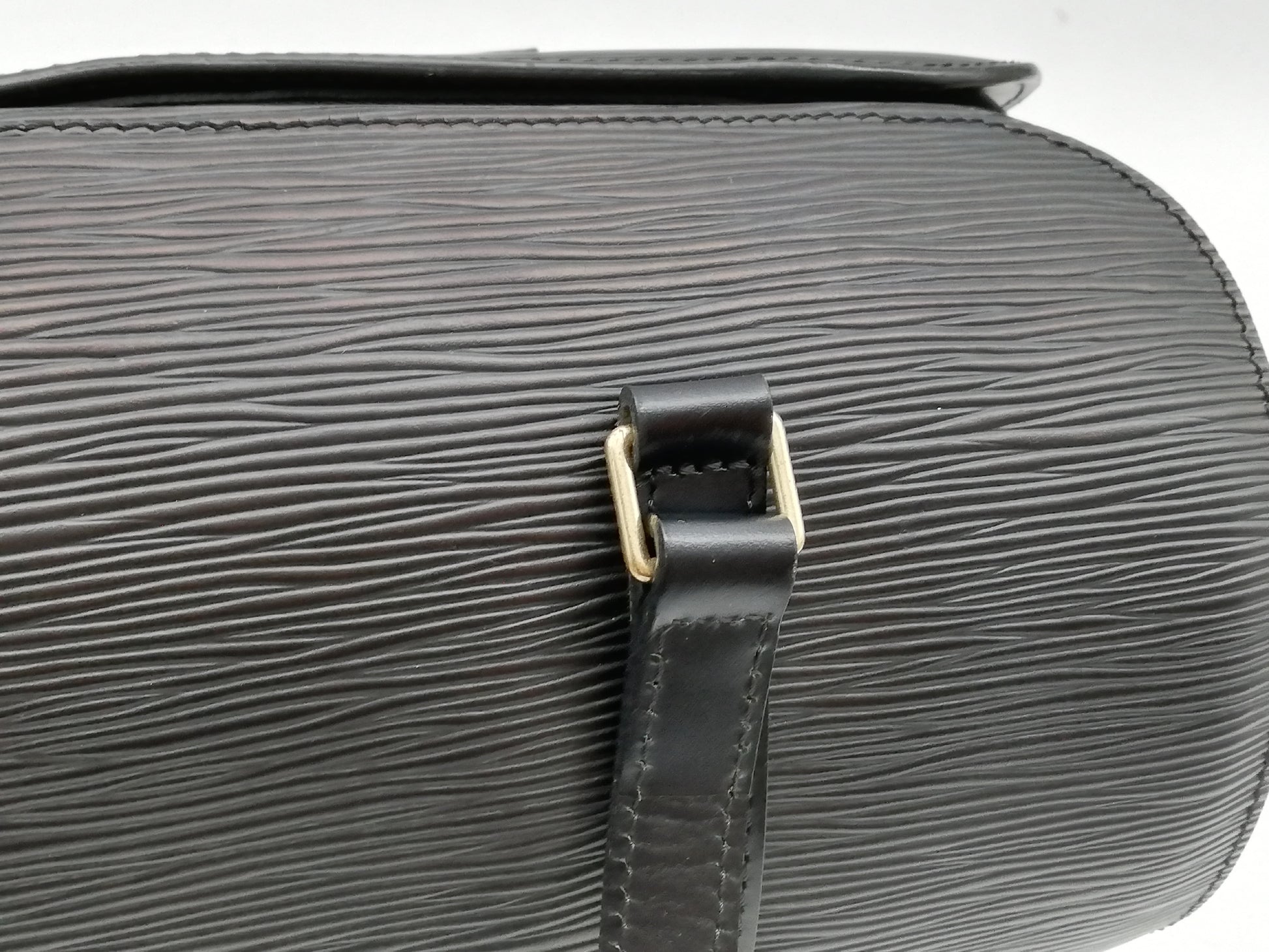LOUIS VUITTON Epi Soufflot M52222 Noir Handbag with Pouch