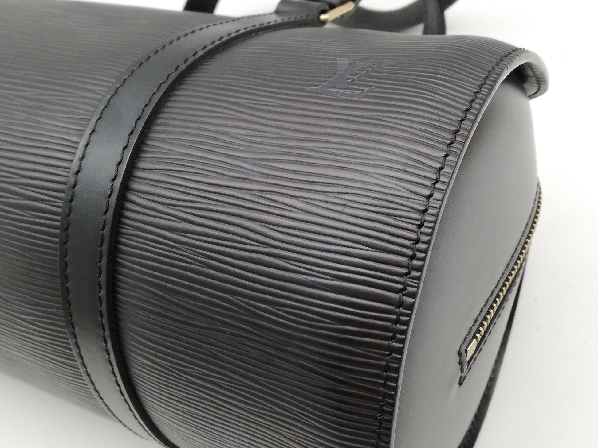 LOUIS VUITTON Epi Soufflot M52222 Noir Handbag with Pouch