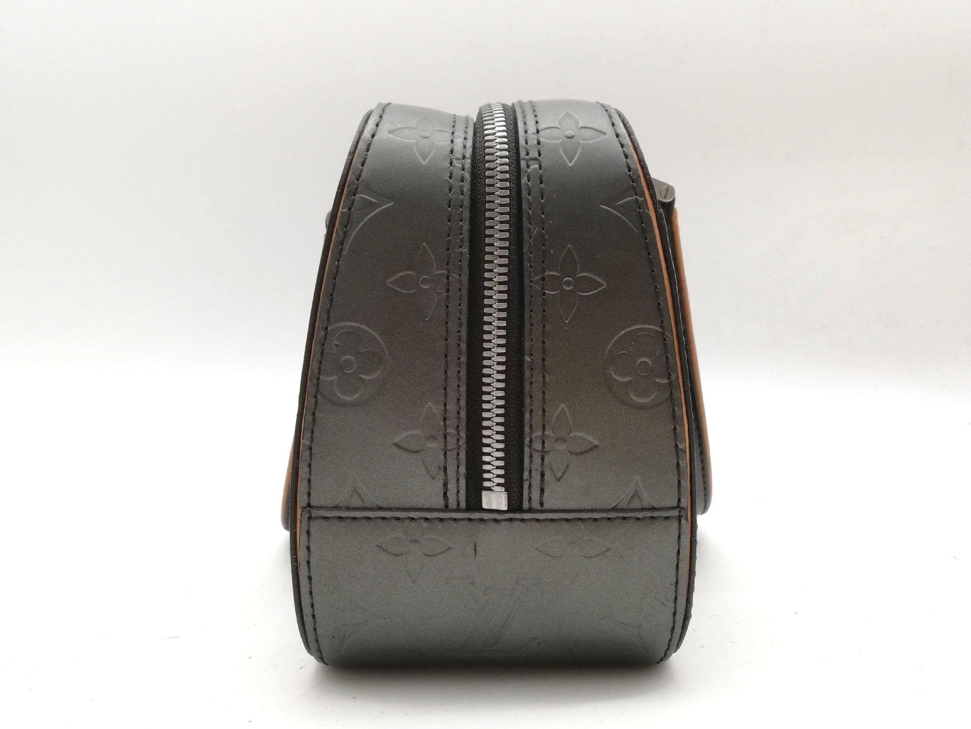 LOUIS VUITTON Monogram Matte Shelton M55172 Handbag