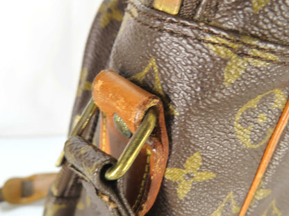 LOUIS VUITTON Monogram Louis Vuitton Amazon Monogram Shoulder Bag