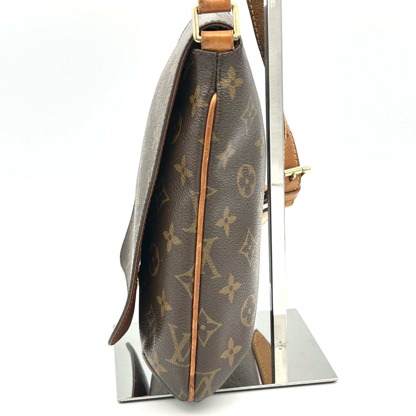 LOUIS VUITTON Musette Salsa Short Monogram Shoulder Bag