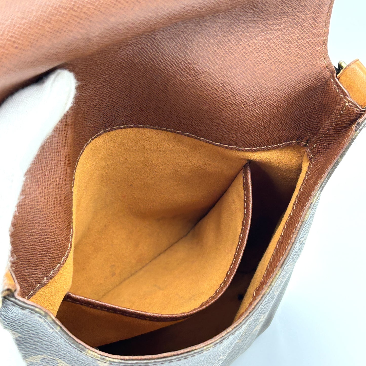 LOUIS VUITTON Musette Salsa Short Monogram Shoulder Bag