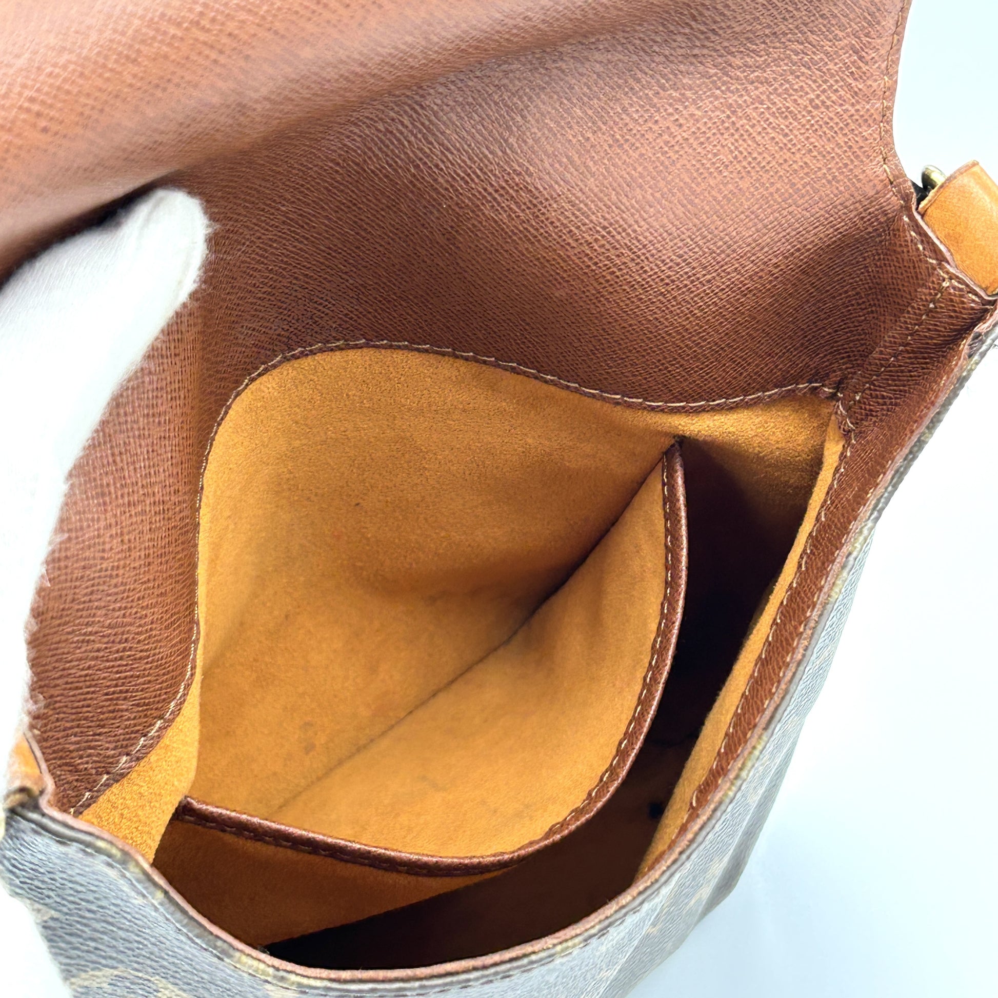LOUIS VUITTON Musette Salsa Short Monogram Shoulder Bag