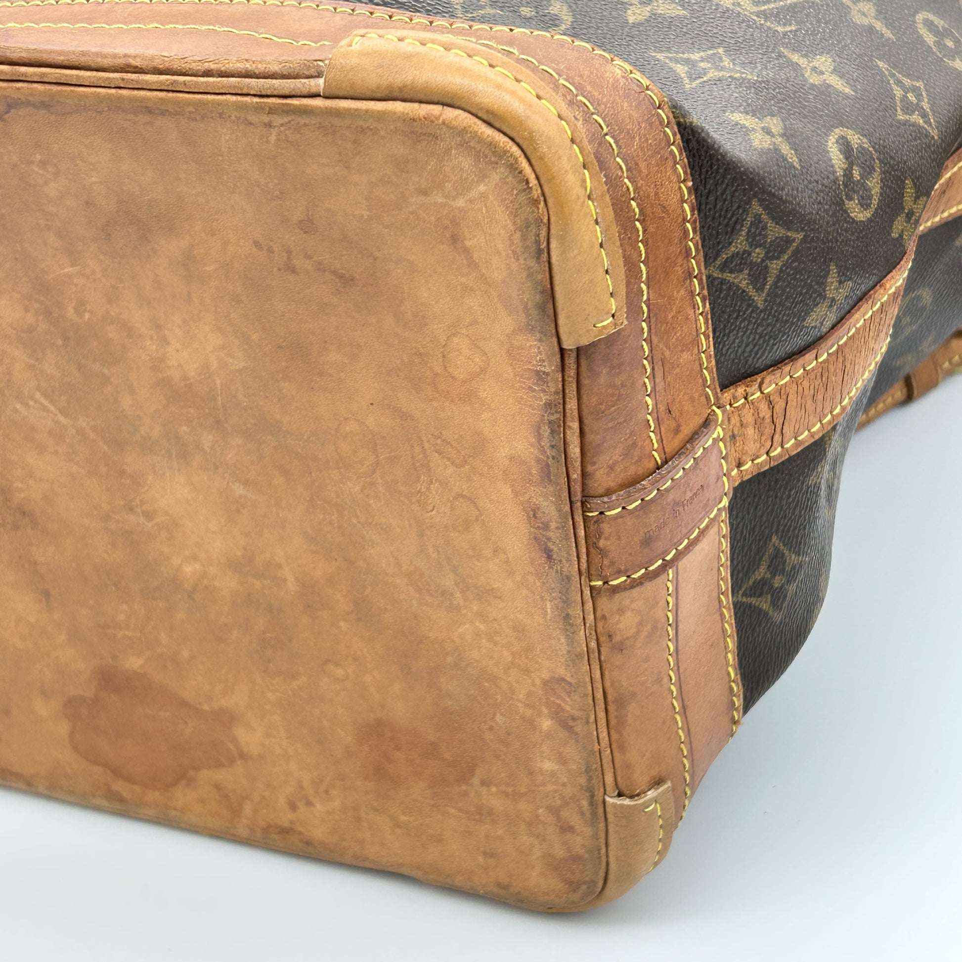 LOUIS VUITTON Noe Drawstring Shoulder Bag