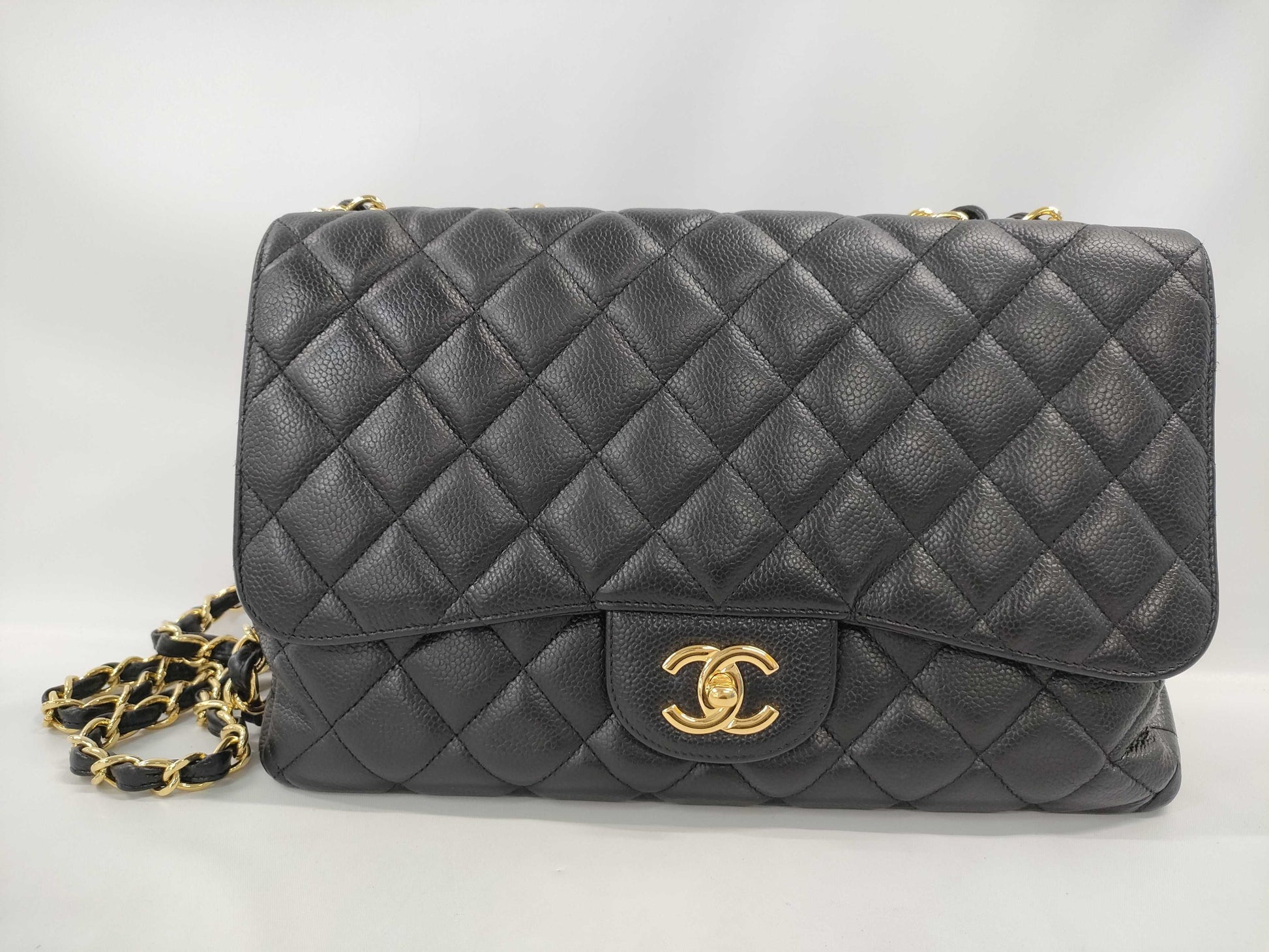 CHANEL Caviar Skin Matelasse Jumbo Shoulder Bag