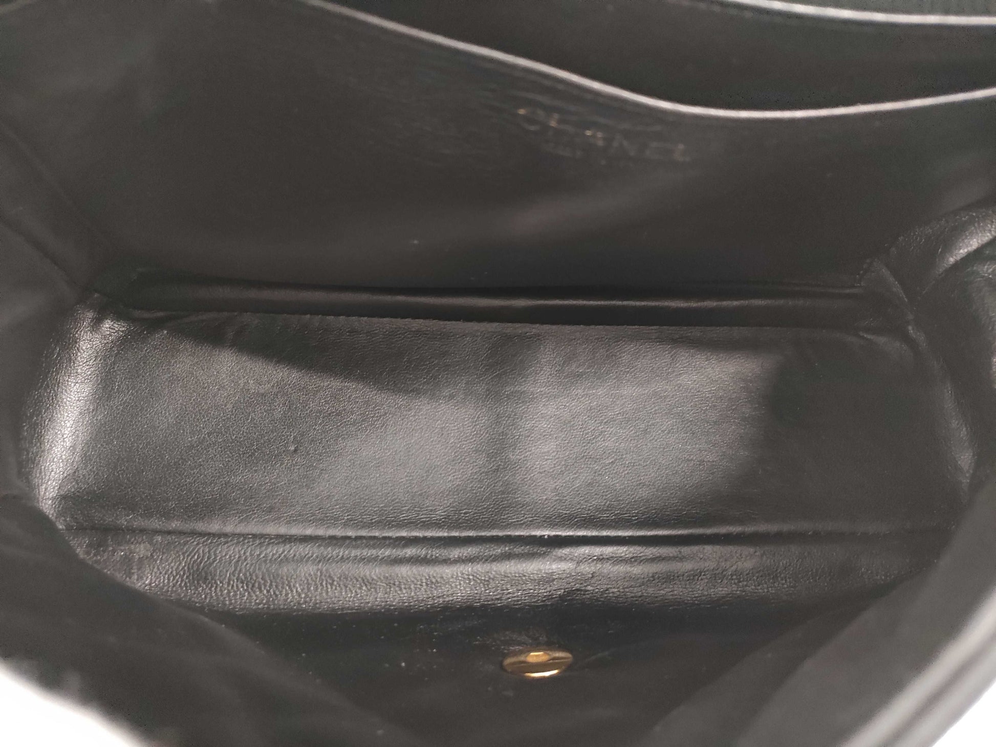 CHANEL Caviar Skin Matelasse Jumbo Shoulder Bag