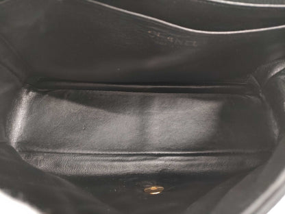 CHANEL Caviar Skin Matelasse Jumbo Shoulder Bag
