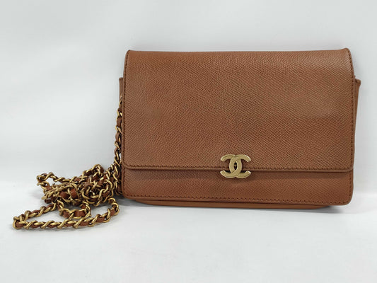 CHANEL Caviar Skin Chain Shoulder Bag
