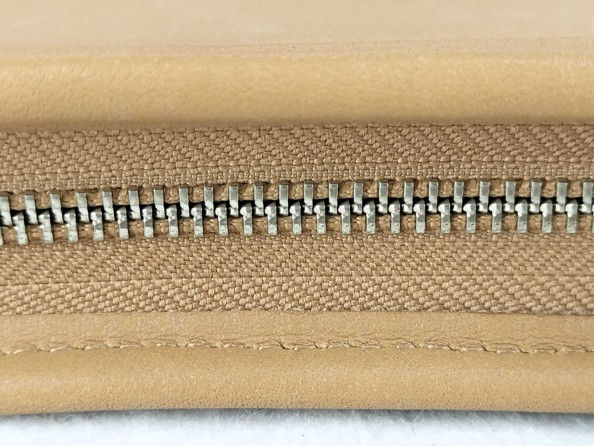 COACH shoulder bag in beige leather
