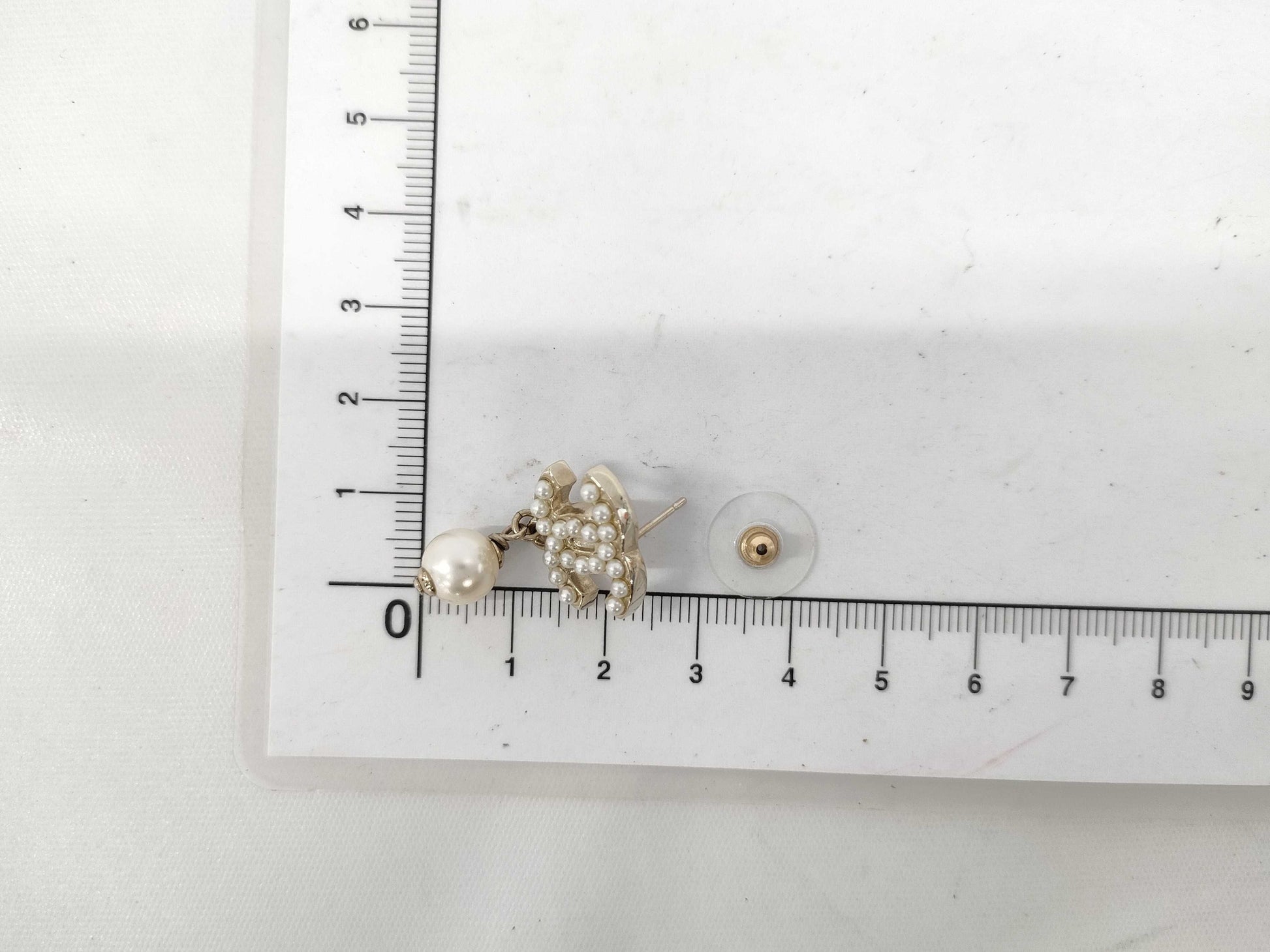 CHANEL Faux Pearl 06V Earrings
