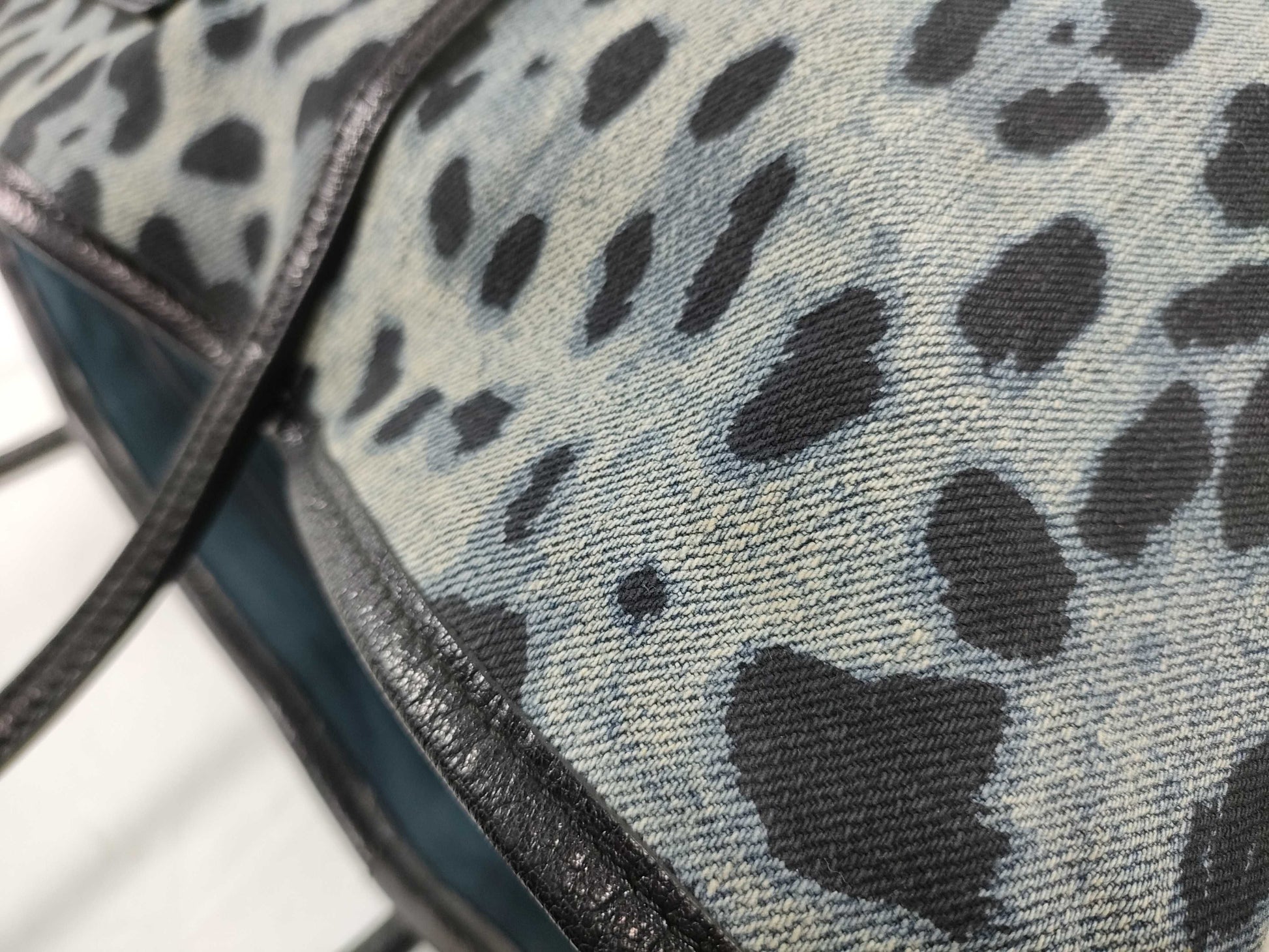 DOLCE&GABBANA Dolce & Gabbana Denim Leopard Print Blue x Black Tote Bag