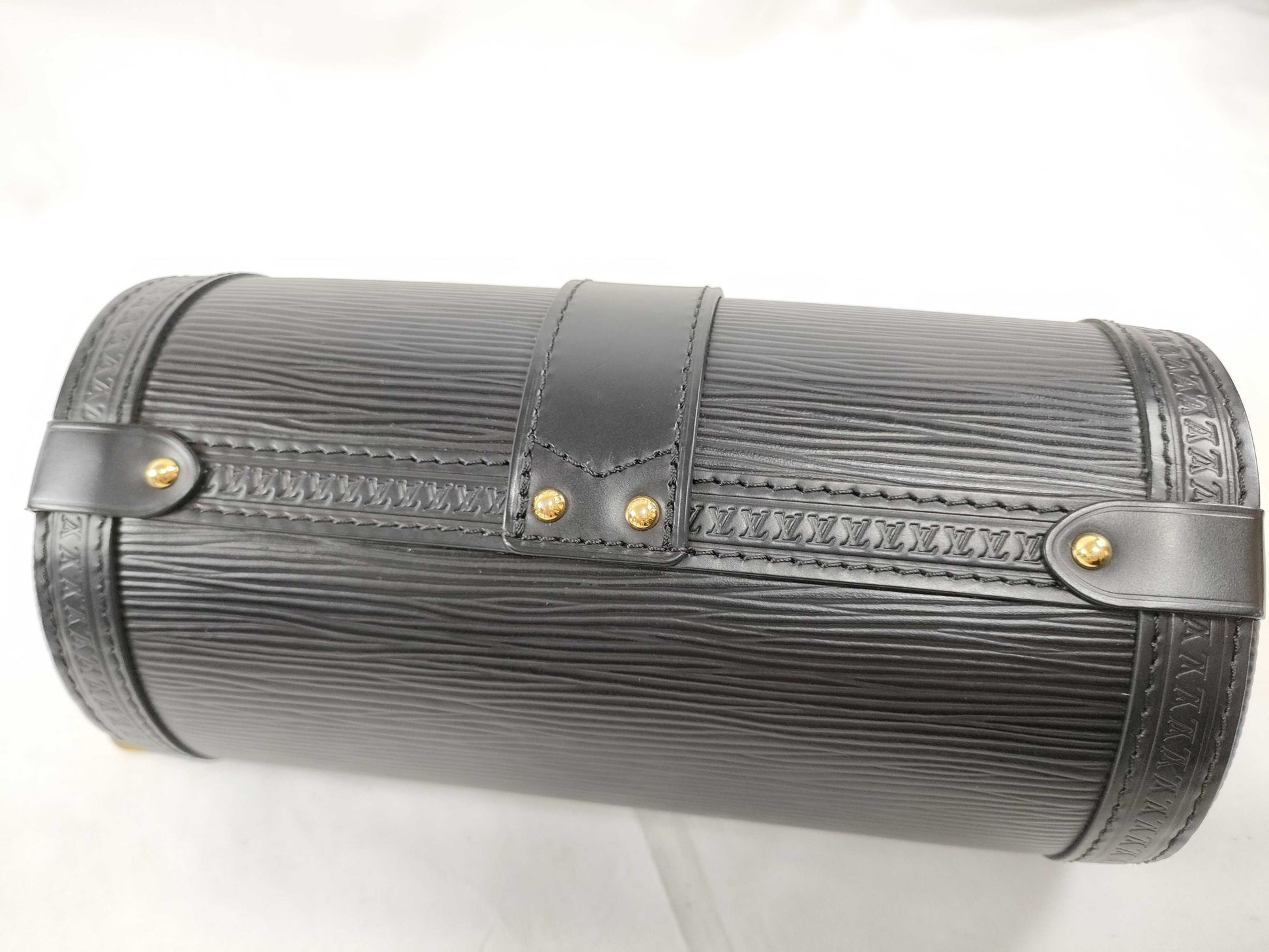 LOUIS VUITTON RFID Verified, Serial Number Unverified, Epi Louis Vuitton Papillon Trunk Noir M58655 Shoulder Bag