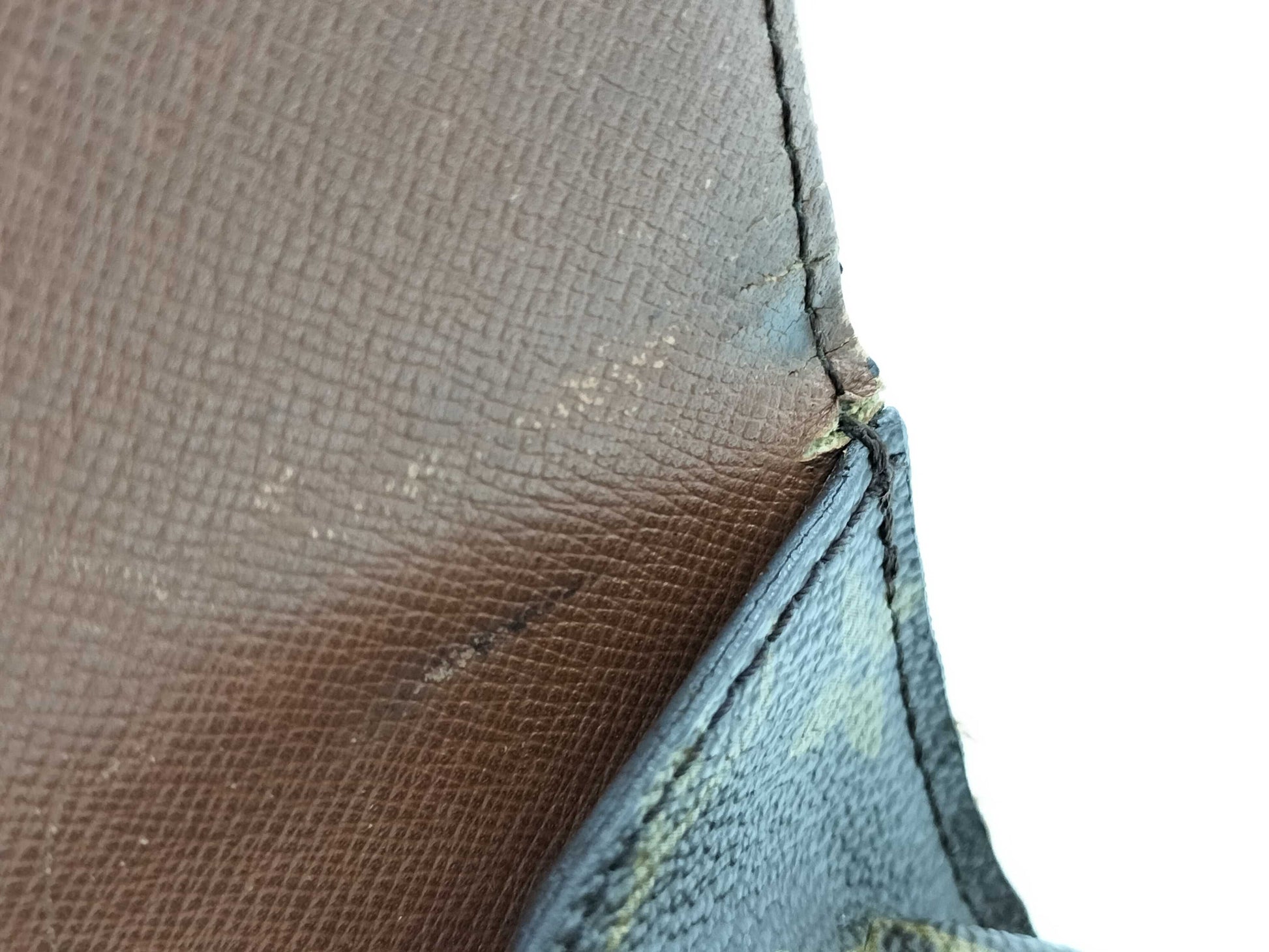 LOUIS VUITTON Monogram Saint-Cloud Shoulder Bag