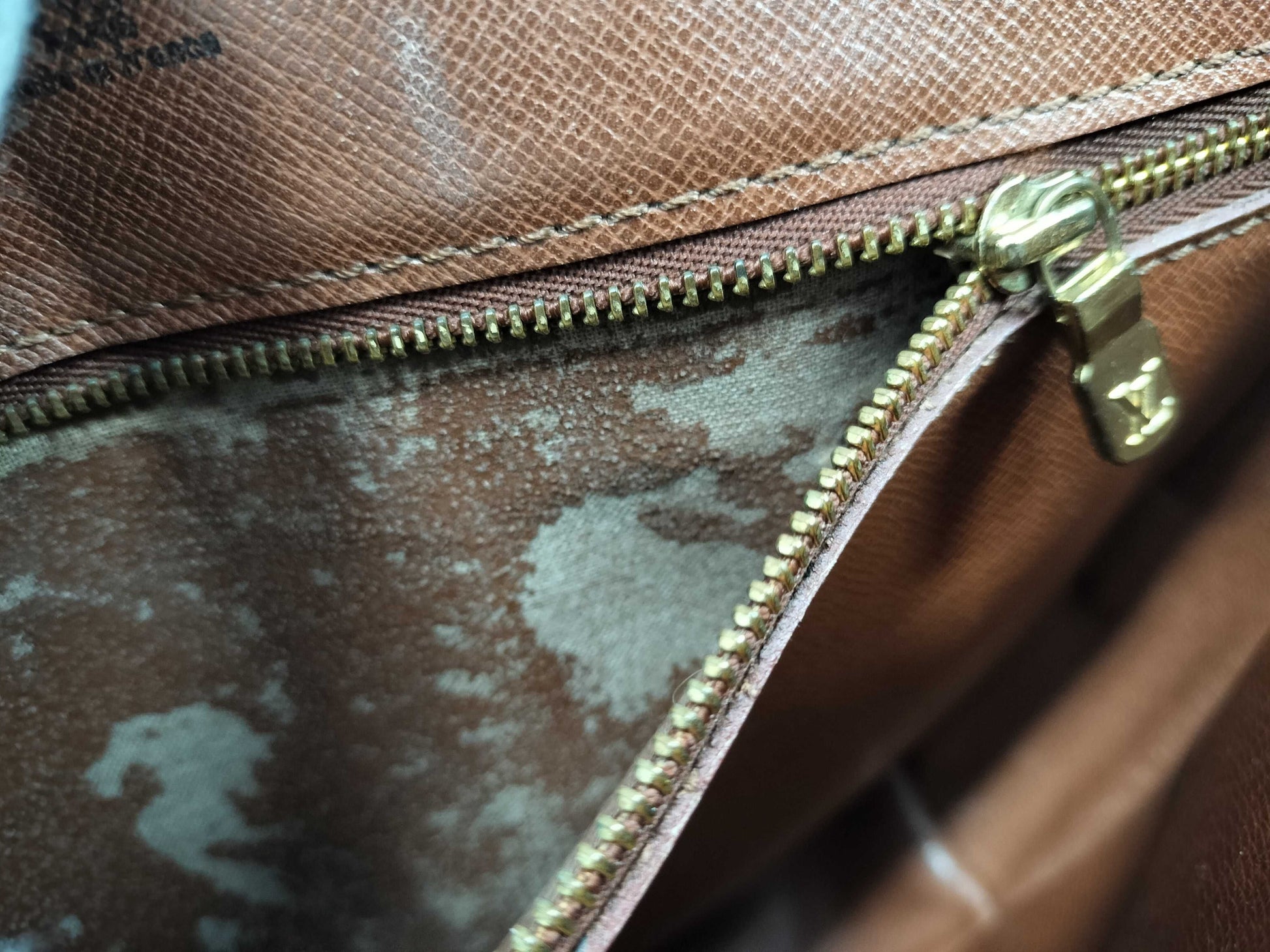 LOUIS VUITTON Monogram Chantilly Shoulder Bag
