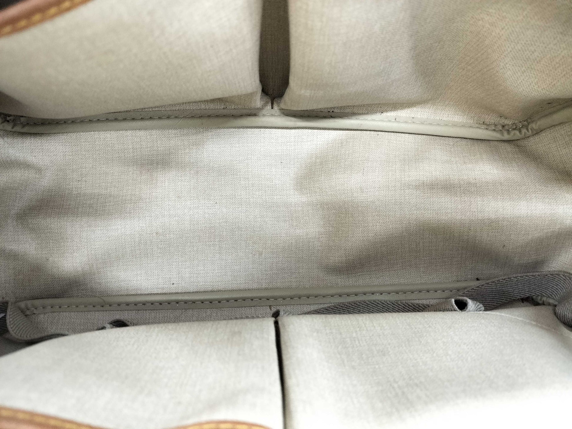 LOUIS VUITTON Deauville Boston Bag