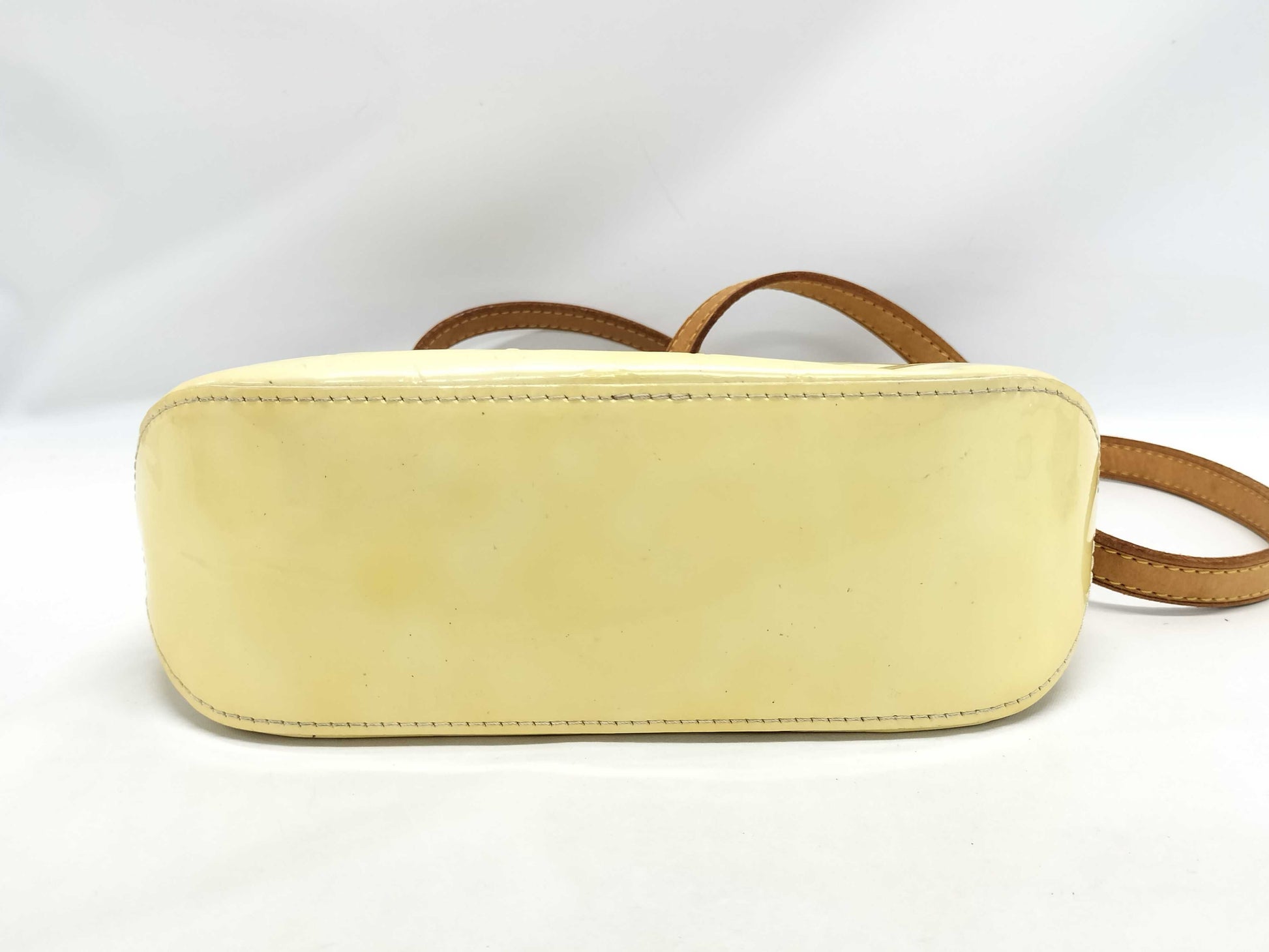 LOUIS VUITTON Vernis Shoulder Bag