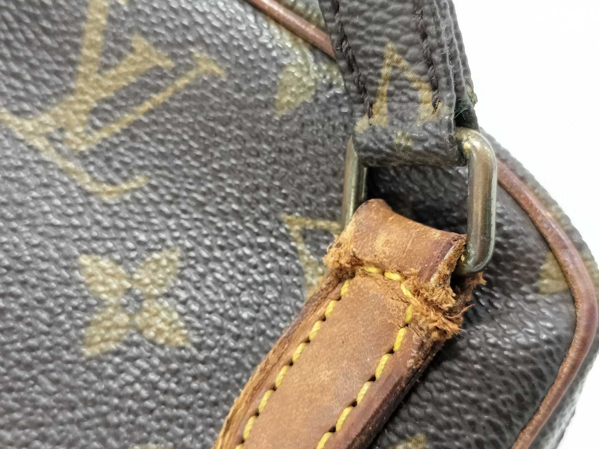 LOUIS VUITTON Marly Bandouliere Shoulder Bag