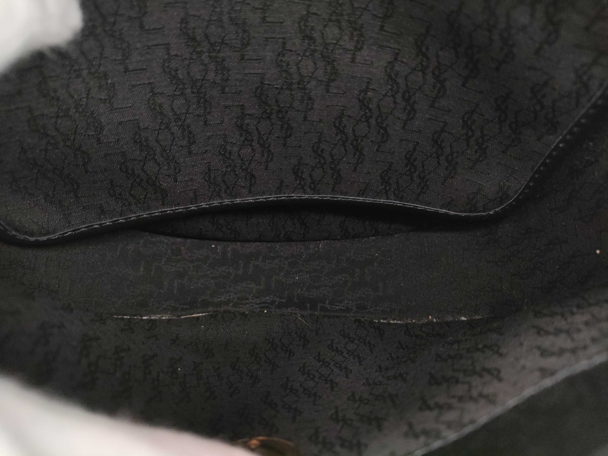 Yves Saint Laurent Shoulder Bag Bag