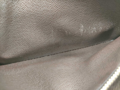 LOUIS VUITTON Damier Wallet
