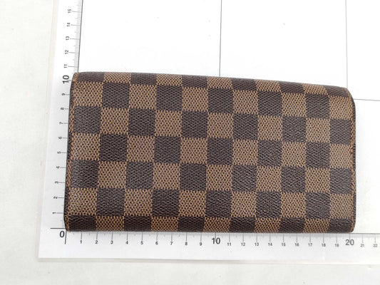 LOUIS VUITTON Damier Wallet