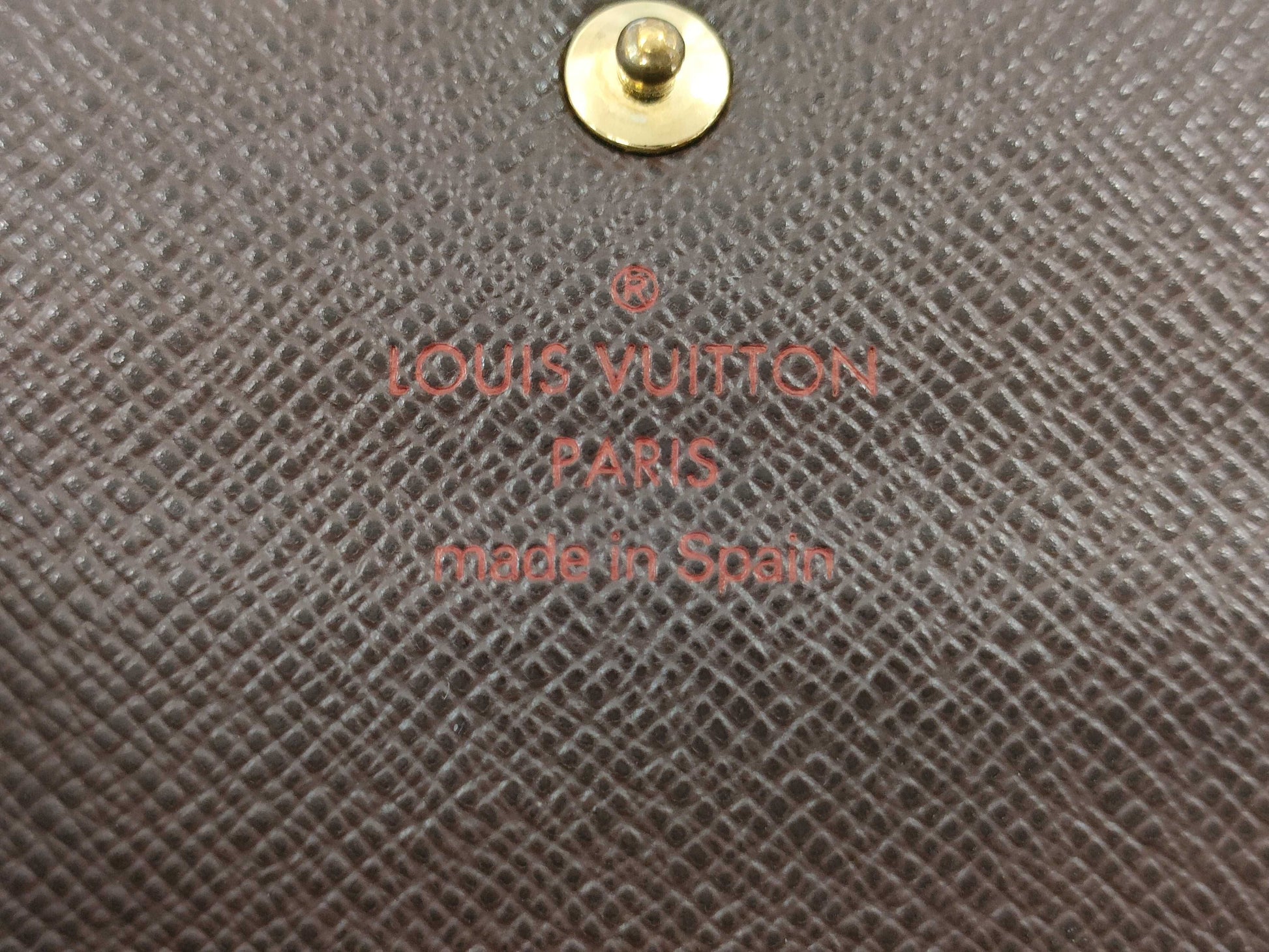 LOUIS VUITTON Damier Wallet