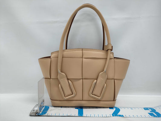 BOTTEGA VENETA Arco Handbag Bag