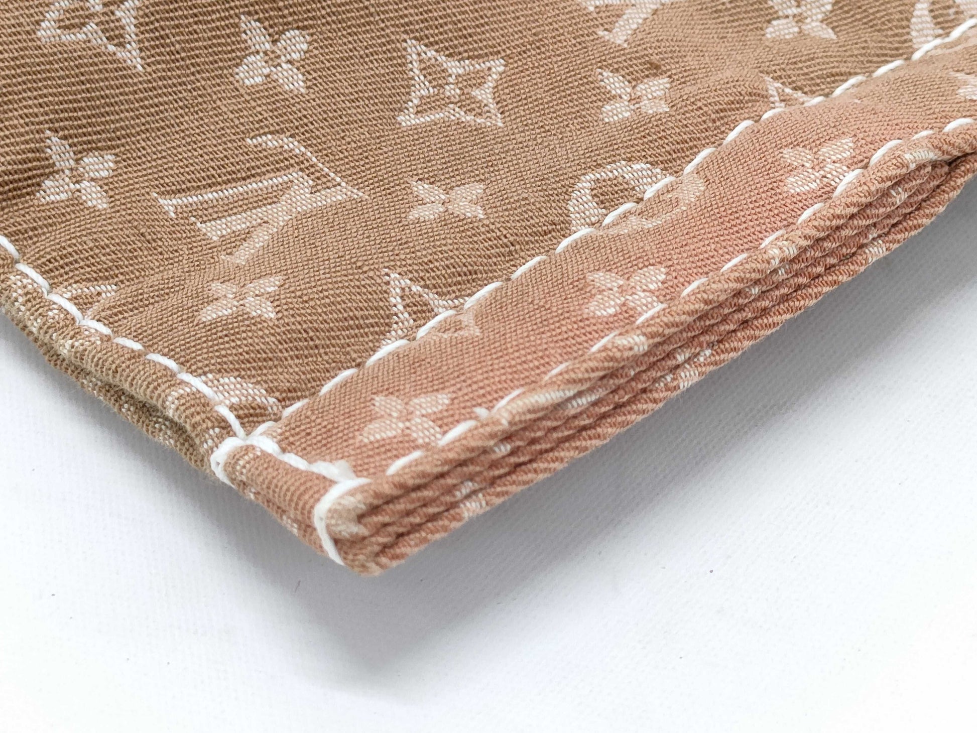 LOUIS VUITTON M40022 Tangier Mini Run Tote Bag