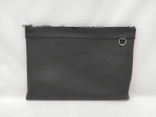 LOUIS VUITTON Taiga Second Bag Clutch Bag