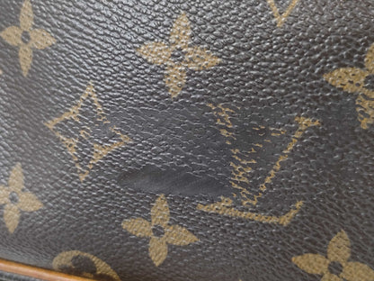 LOUIS VUITTON Monogram Trocadero Shoulder Bag