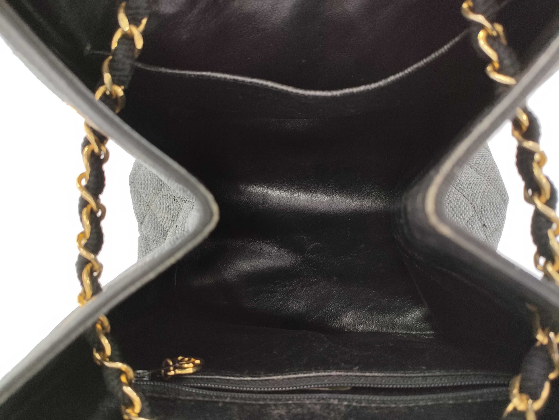 CHANEL Straw Shoulder Bag