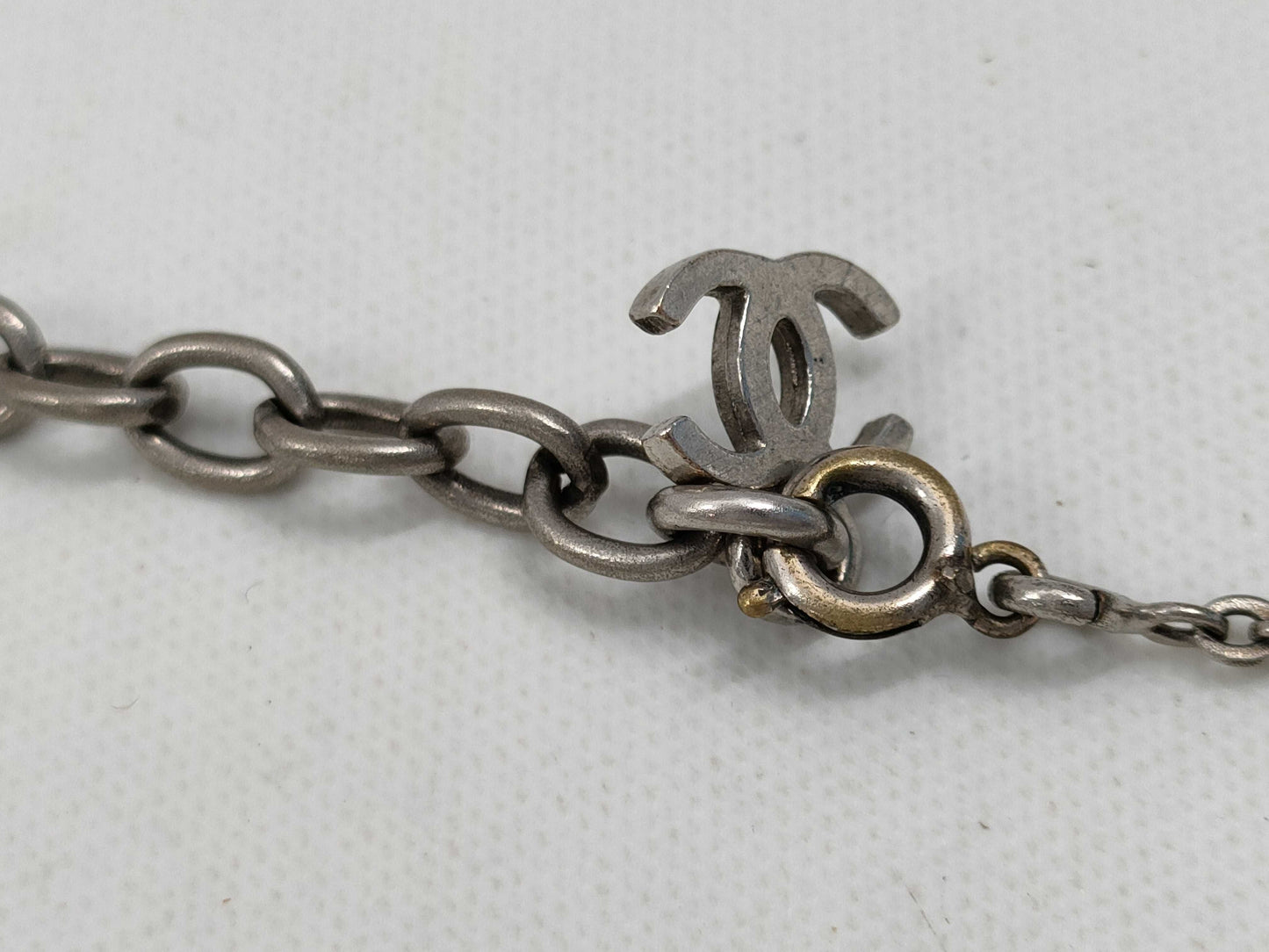 CHANEL Camellia 98 A Necklace