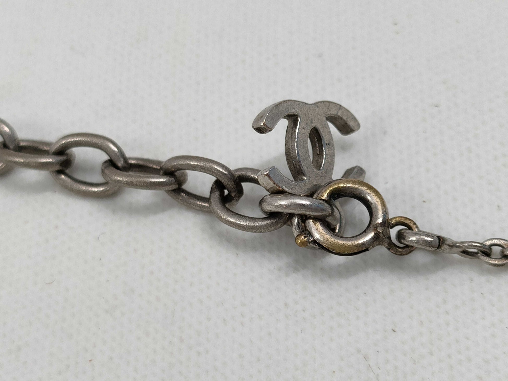 CHANEL Camellia 98 A Necklace