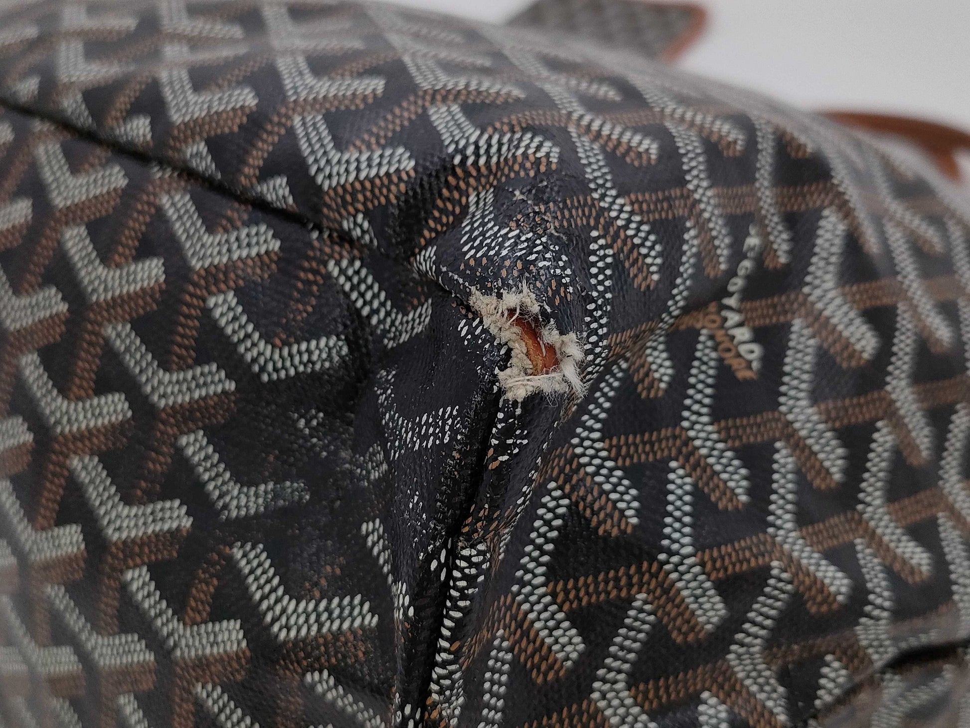 GOYARD Saint Louis Tote Bag