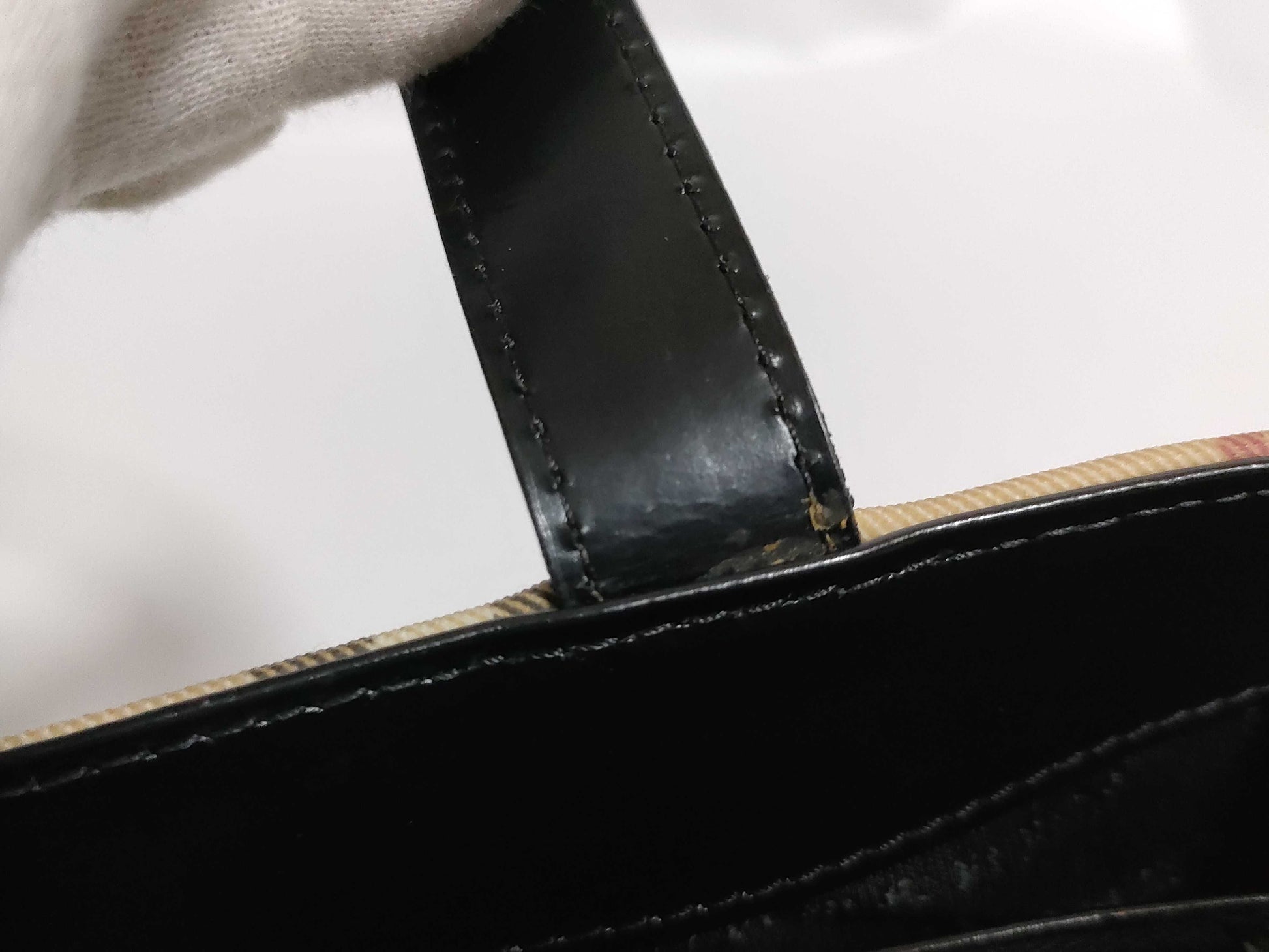 BURBERRY Nova Check Handbag