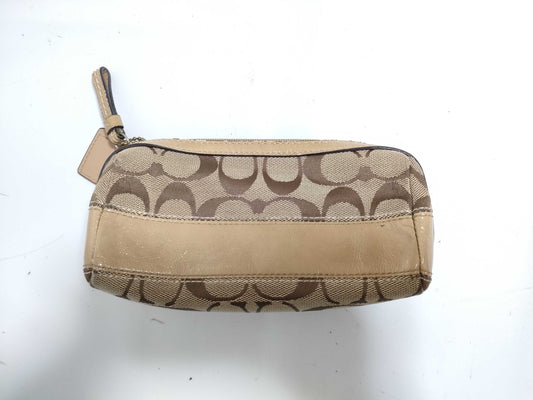 COACH Signature Coach Signature Pouch Pouch