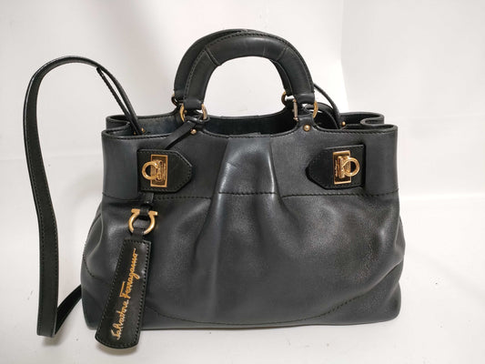 Salvatore Ferragamo Gancini Ferragamo Gancini handbag shoulder bag shoulder bag