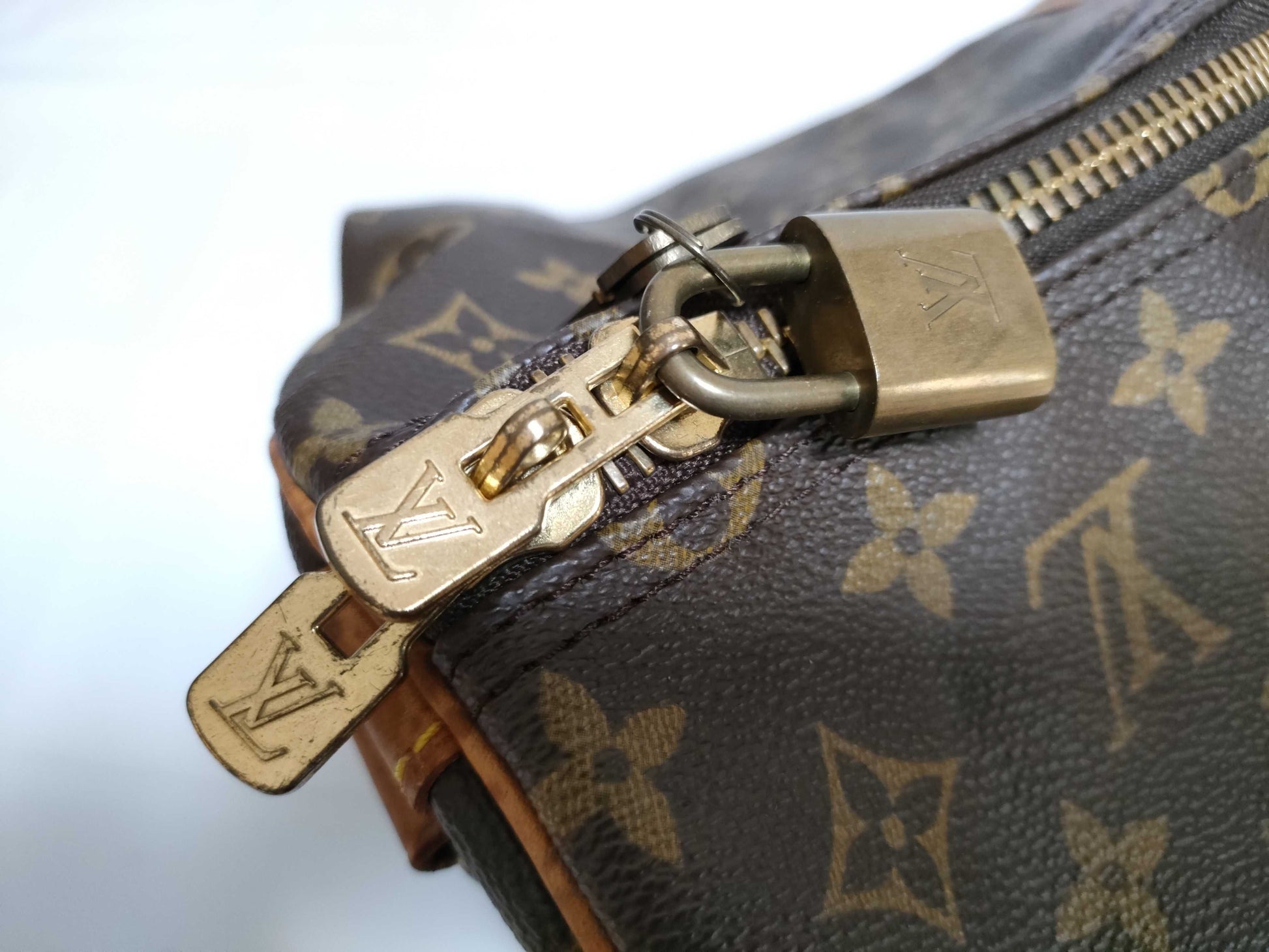 LOUIS VUITTON RFID Unverified Monogram Louis Vuitton Keepall 60 Bandouliere Boston Bag M41412/VI0930