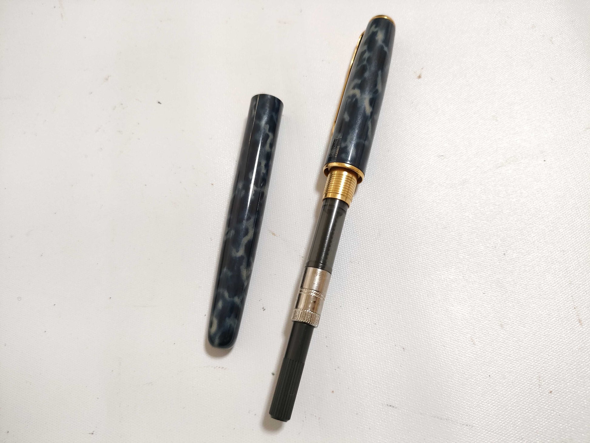 Parker Fountain Pen 18K Box Pens & Fountain Pens
