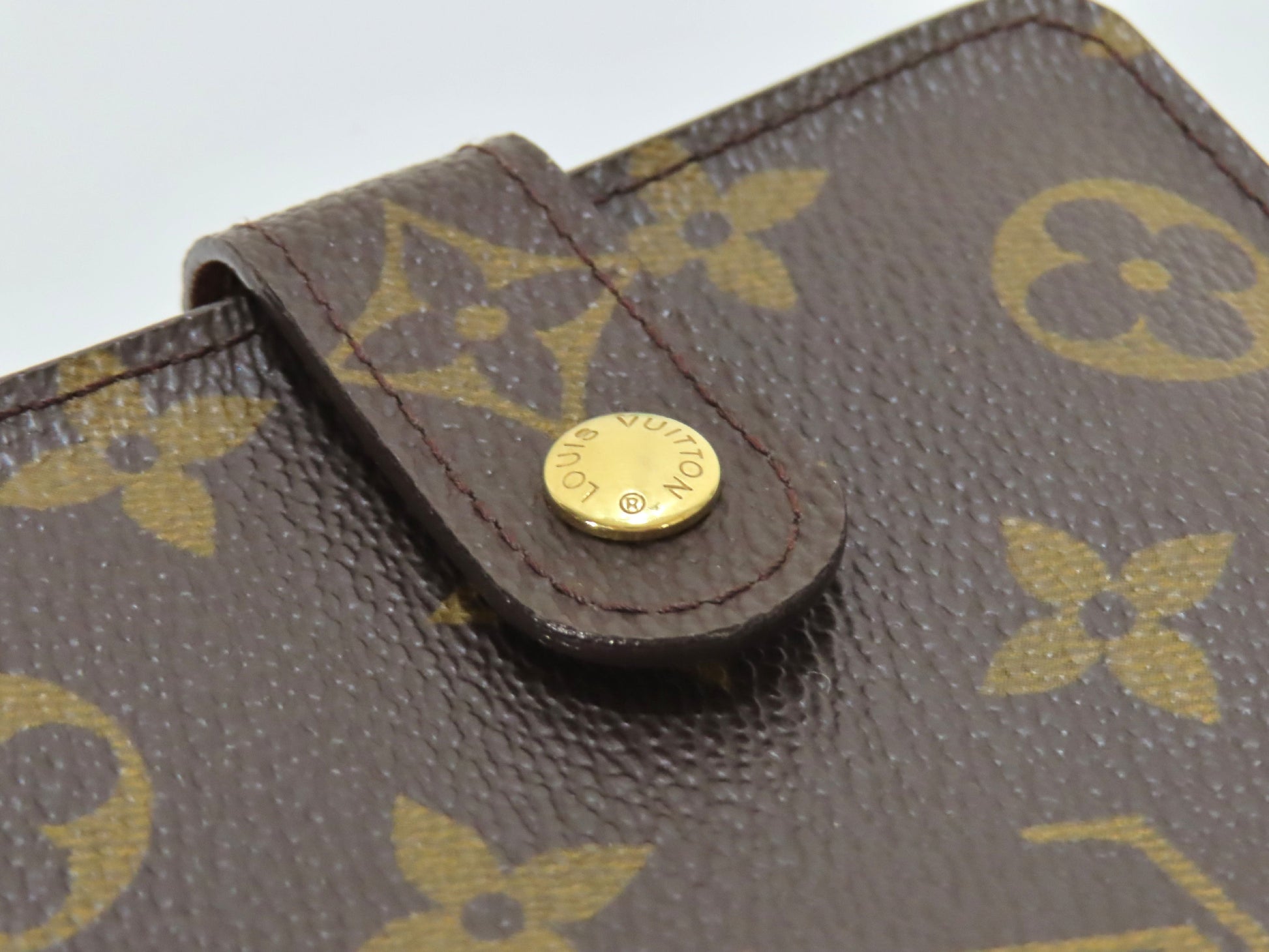 LOUIS VUITTON Monogram Compact Zip Wallet M61667/MI0090