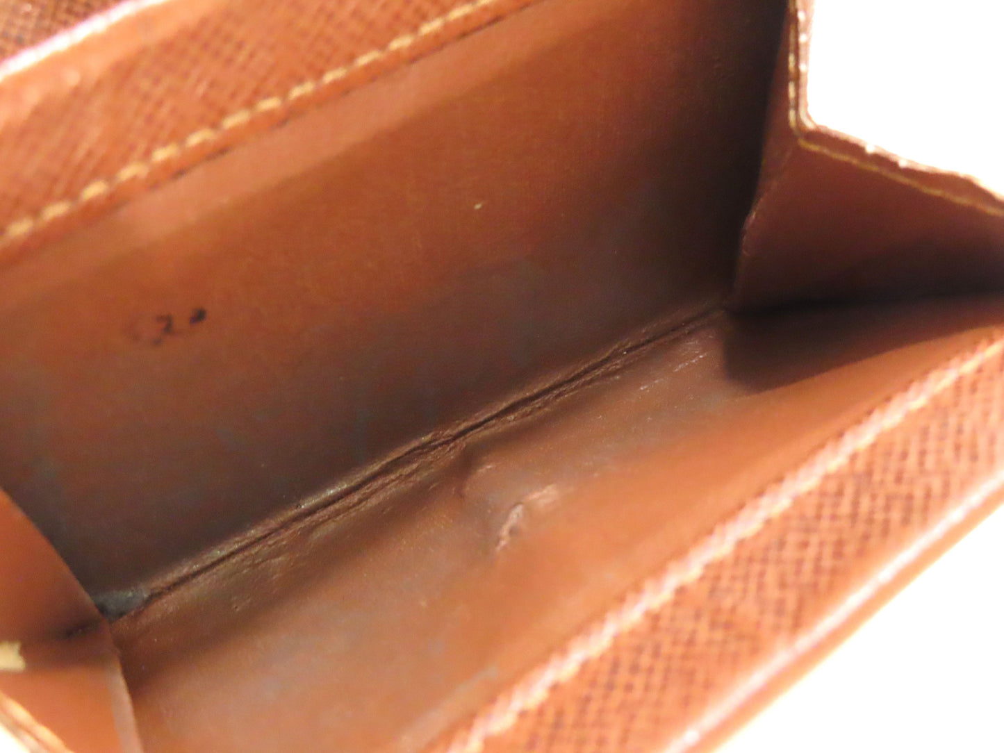 LOUIS VUITTON **** Monogram Louis Vuitton Monogram Porte Monnaie Platter M61930 Coin Case