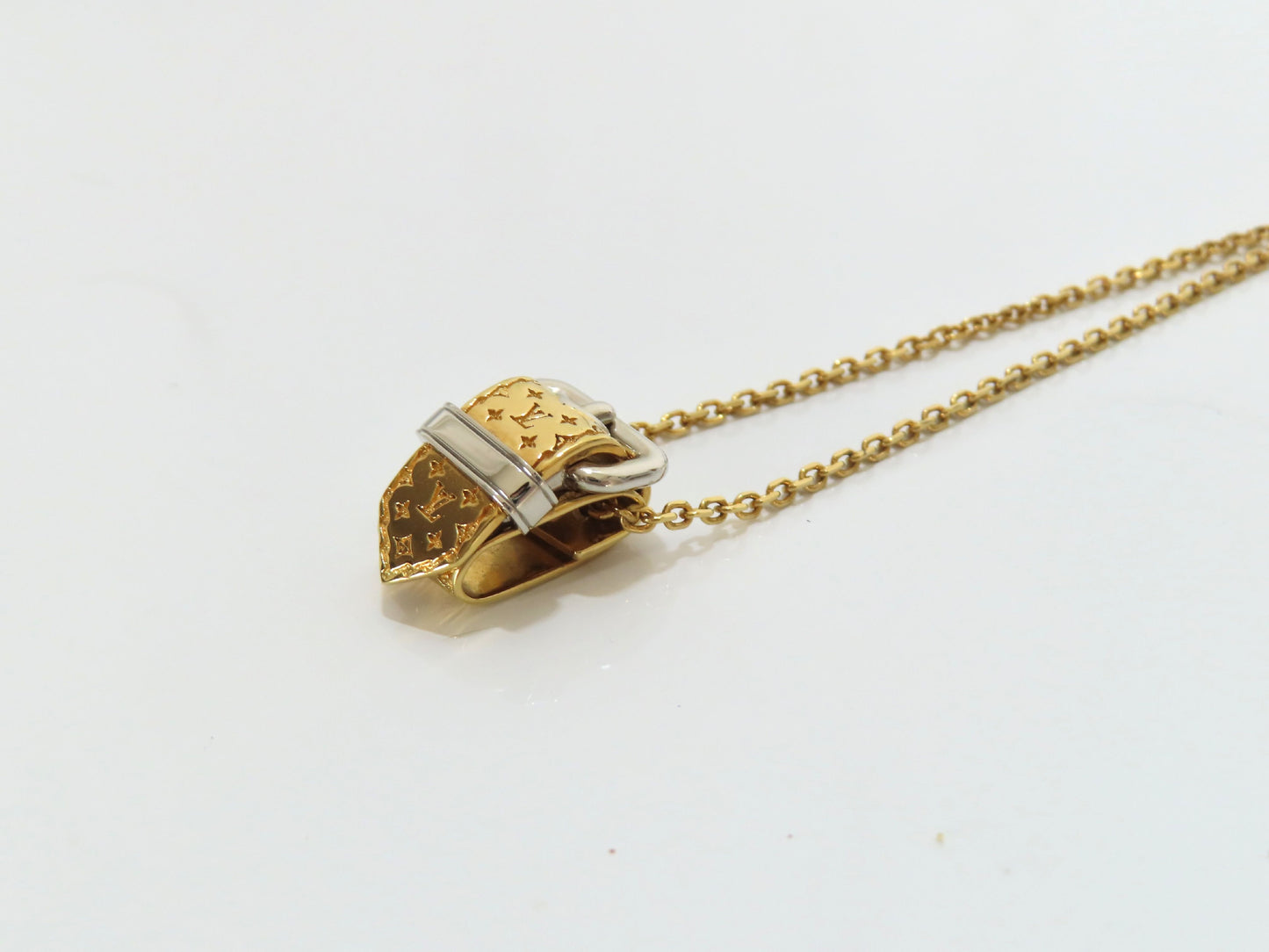 LOUIS VUITTON Monogram Belt Motif Necklace M64703/LE0137 Necklace